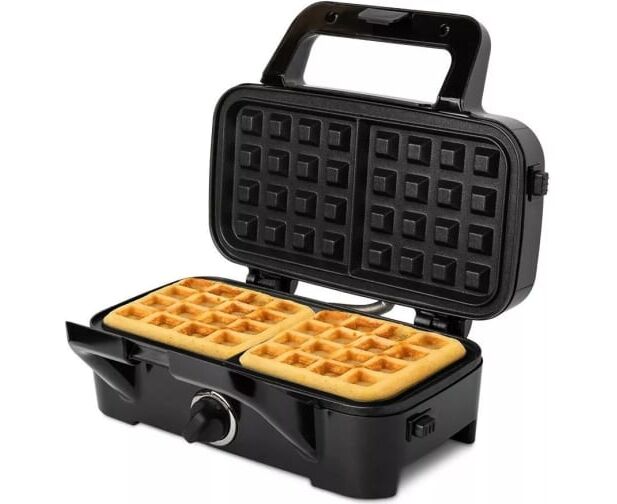 Вафельница Kitfort КТ-1674 черный/серебристый