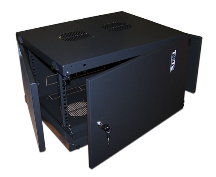 Шкаф коммутационный Lanmaster Next (TWT-CBWNM-18 U-6 X6-BK) 18 U 550x600мм пер.дв.металл черный