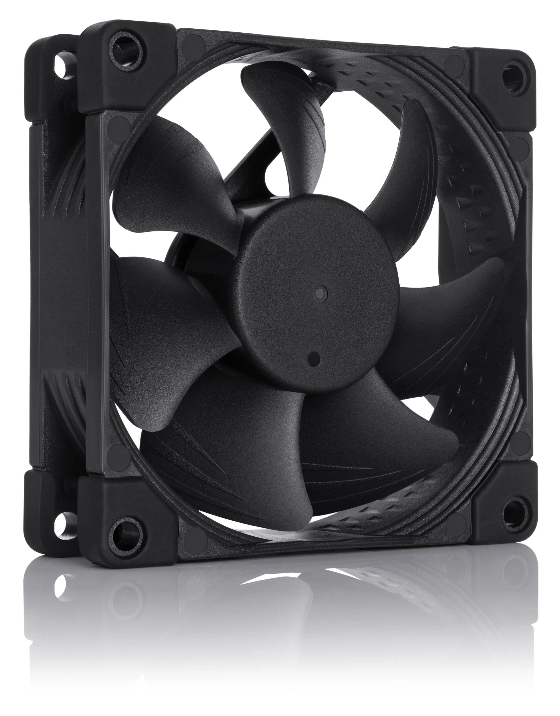 Кулер Noctua NF-A14x25 G2 PWM chromax.black.swap (140x140x25mm, 4-pin 91.58FM, 24.8dBA, 1500RPM, Black)