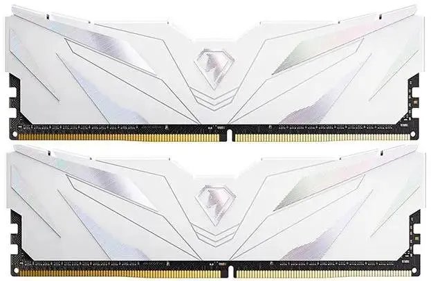 ОЗУ Netac Shadow III White (NTSHD4P36DP-16W) 16Gb (Kit of 2x8Gb), 3600Mhz, DDR4, CL18, с радиатором