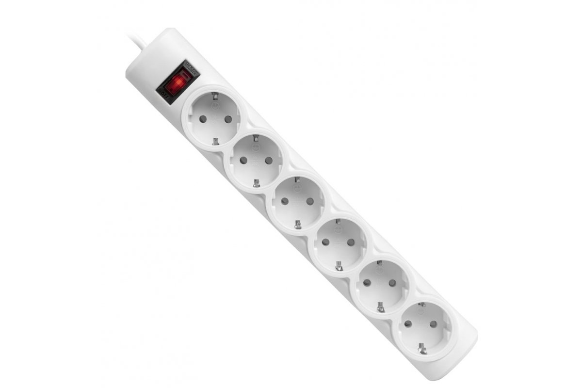 Сетевой фильтр Defender DFS 153 (99490) 3m (6 роз) white