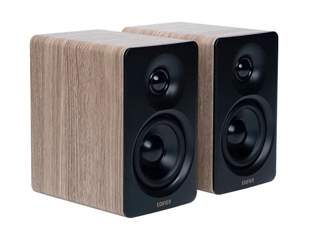 Акустическая система EDIFIER M60 Classic oak {15 Вт x 2, + 18 Вт x 2, (66 Вт); 58 Гц - 40 кГц; Bluetooth V5.3, USB-C, AUX;  Сертификация Hi-Res Audio