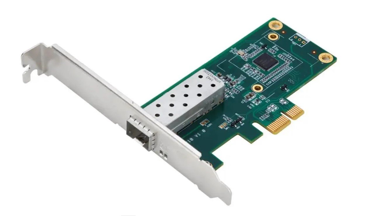 Сетевой адаптер D-Link DGE-560SX/D1A (PCIe, 1GE SFP)