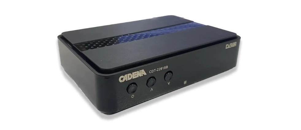 Ресивер DVB-T2 Cadena CDT-2291SB черный