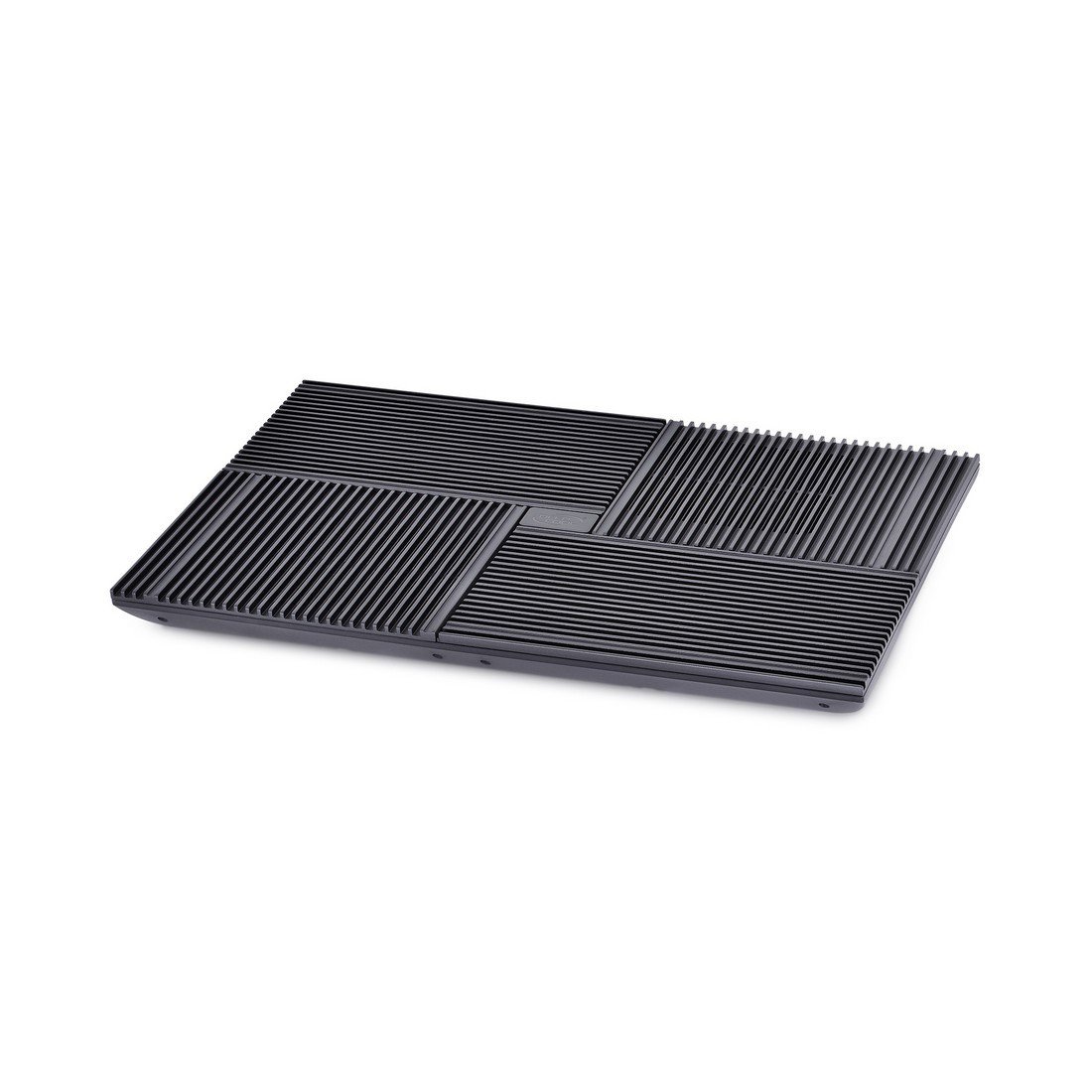 Подставка для ноутбука до 17,3" Deepcool Multi Core X8, 4 вентилятора: 100 мм, уровень шума: 23 дБ, поток: 53.4 CFM, Fan-control, 2 х USB-разъёма, материал: металл, пластик