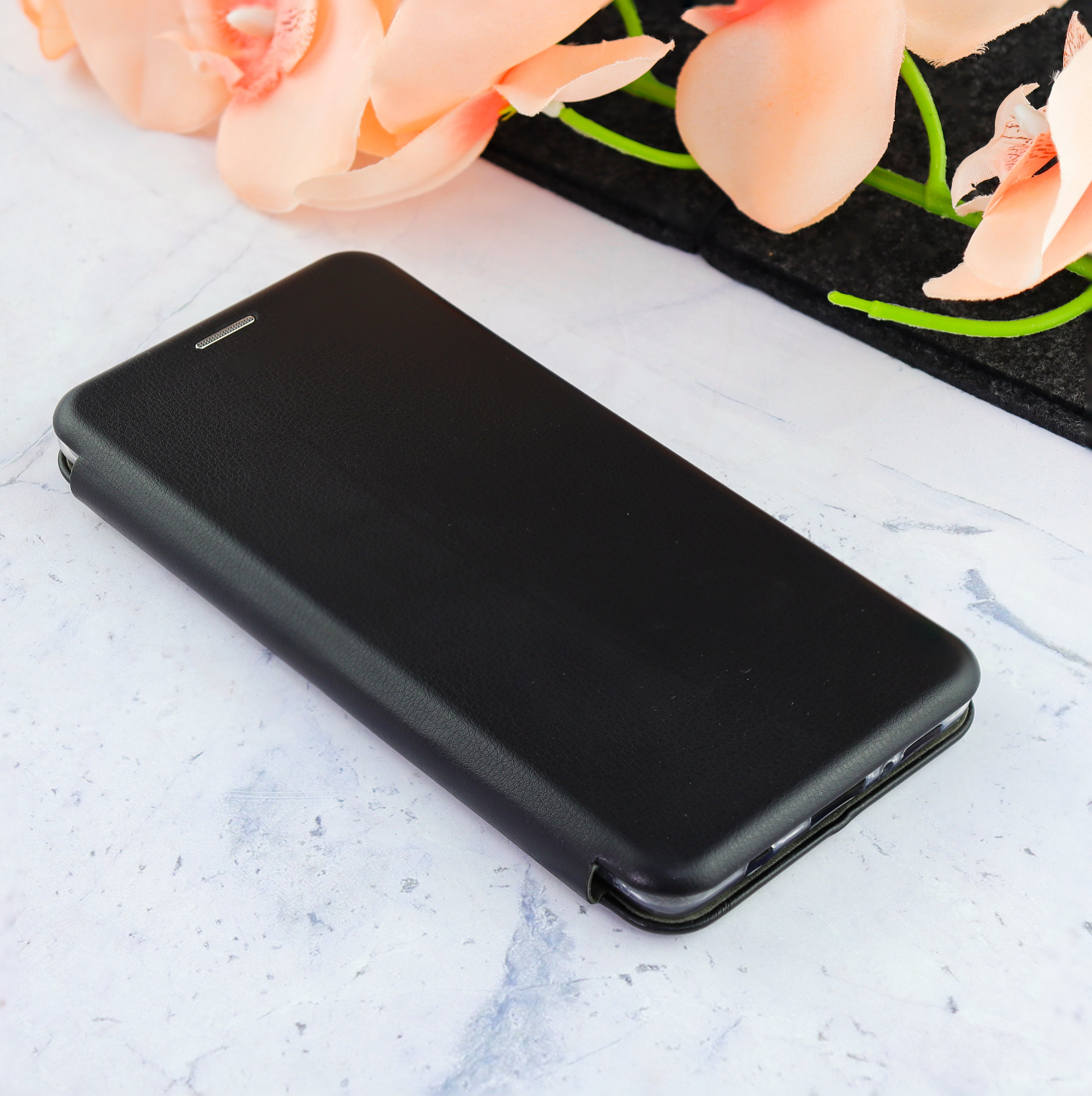 Чехол-книга для Samsung Galaxy A42 на силиконовой основе и магните Book, с округленными краями, черный