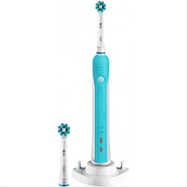 Зубная щетка Oral-B Pro 1 570 CrossAction бирюзовый
